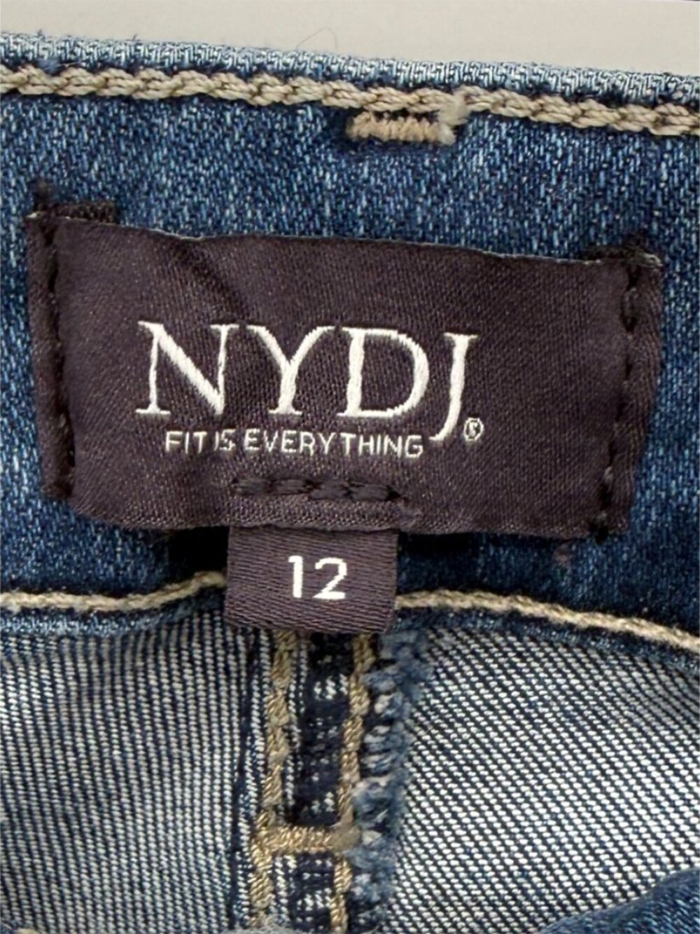 NYDJ Marilyn Straight Jeans in Haley 12 - Picture 7 of 14